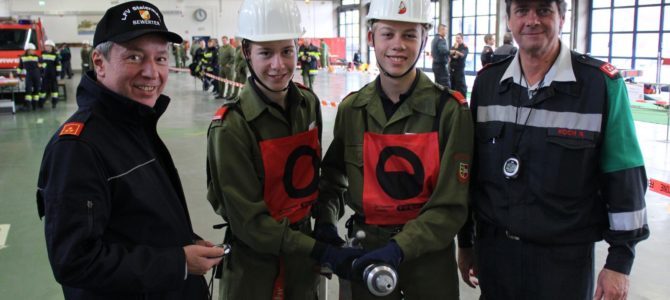 Drei Feuerwehrjugendmitglieder stellten sich dem FJLA in Gold in der Steiermark